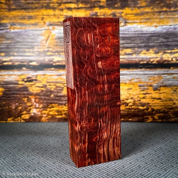 #2409 - ЯedЯum Quilted Maple Block Fashion